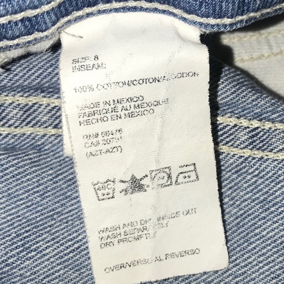 Tommy Hilfiger Light Wash Denim Button Front Skirt - Picture 7 of 8